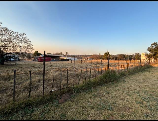 330,000M² VACANT LAND FOR SALE IN GLEN AUSTIN AH